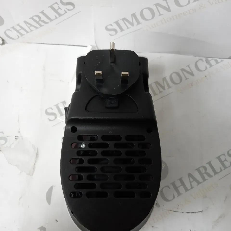 BOXED PORTABLE HEATER 