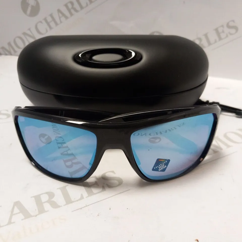OAKLEY SPLIT SHOT PRIZM DEEP WATER SUNGLASSES