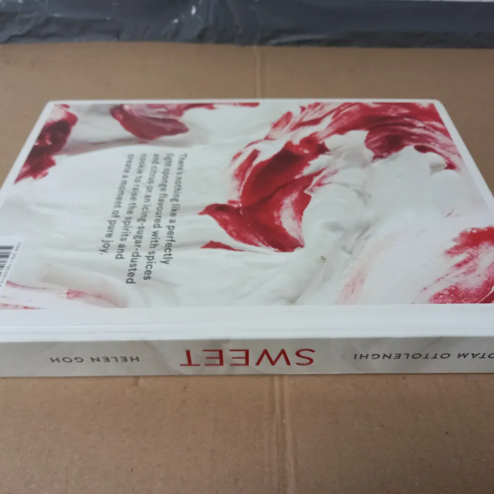 SWEET BY YOTAM OTTOLENGHI & HELEN GOH