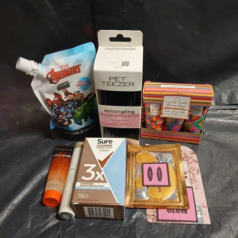 APPROXIMATEY 20 ASSORTED HEALTH AND BEAUTY PRODUCTS TO INCLUDE - CLOUD NINE HAND CREAM TRIO - KERASTASE NUTRITIVE MAGIC NIGHT SERUM - RENEW+ME NIGHTLY ACTIVE TREATMENT - ETC