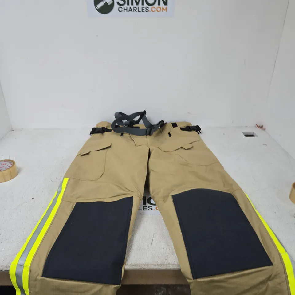ROYAL NAVY FLAME PRO TROUSERS – GORE-TEX, SIZE 98-102 CM WAIST / 188-196 CM HEIGHT