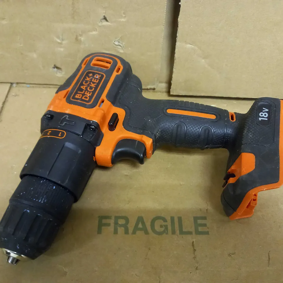 BLACK + DECKER BCD700S 18V CORDLESS COMBI DRILL