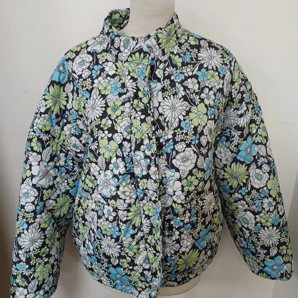 WOMENS OUTERWEAR FLORAL QUILTED JACKET SIZE UNSPECIFIED