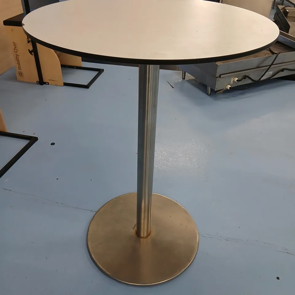 ROUND WHITE DINING TABLE WITH METAL PEDESTAL BASE