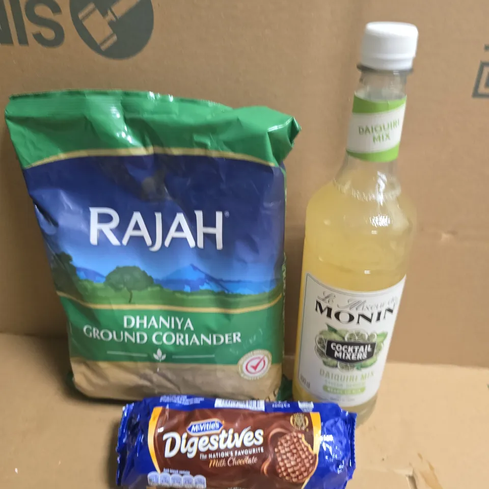 APPROXIMATELY 5 ASSORTED FOOD AND DRINK  ITEMS TO INCLUDE BISCUITS , GROUND CORIANDER AND COCKTAIL MIZERS