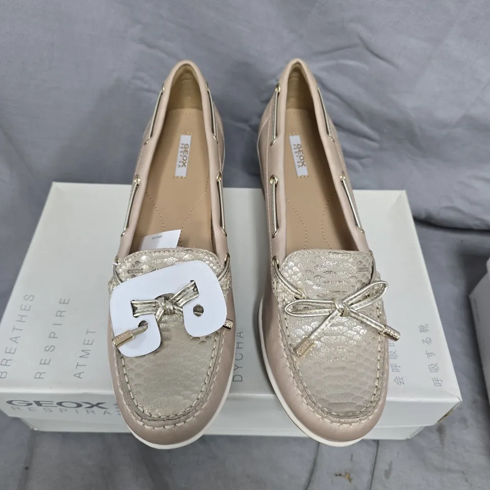 GEOX ARETHEA ROSE/SILVER WOMEN’S SHOES – UK 6.5 (EU 39.5)