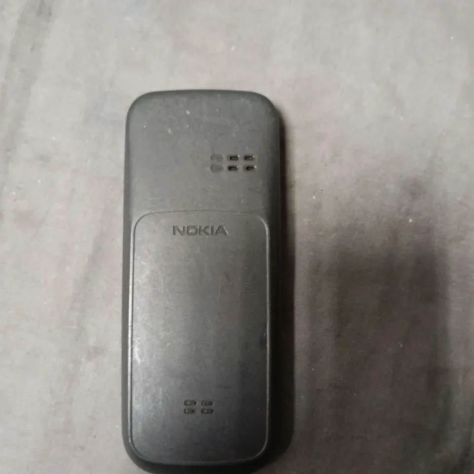 NOKIA MOBILE PHONE –  BASIC FEATURE PHONE 