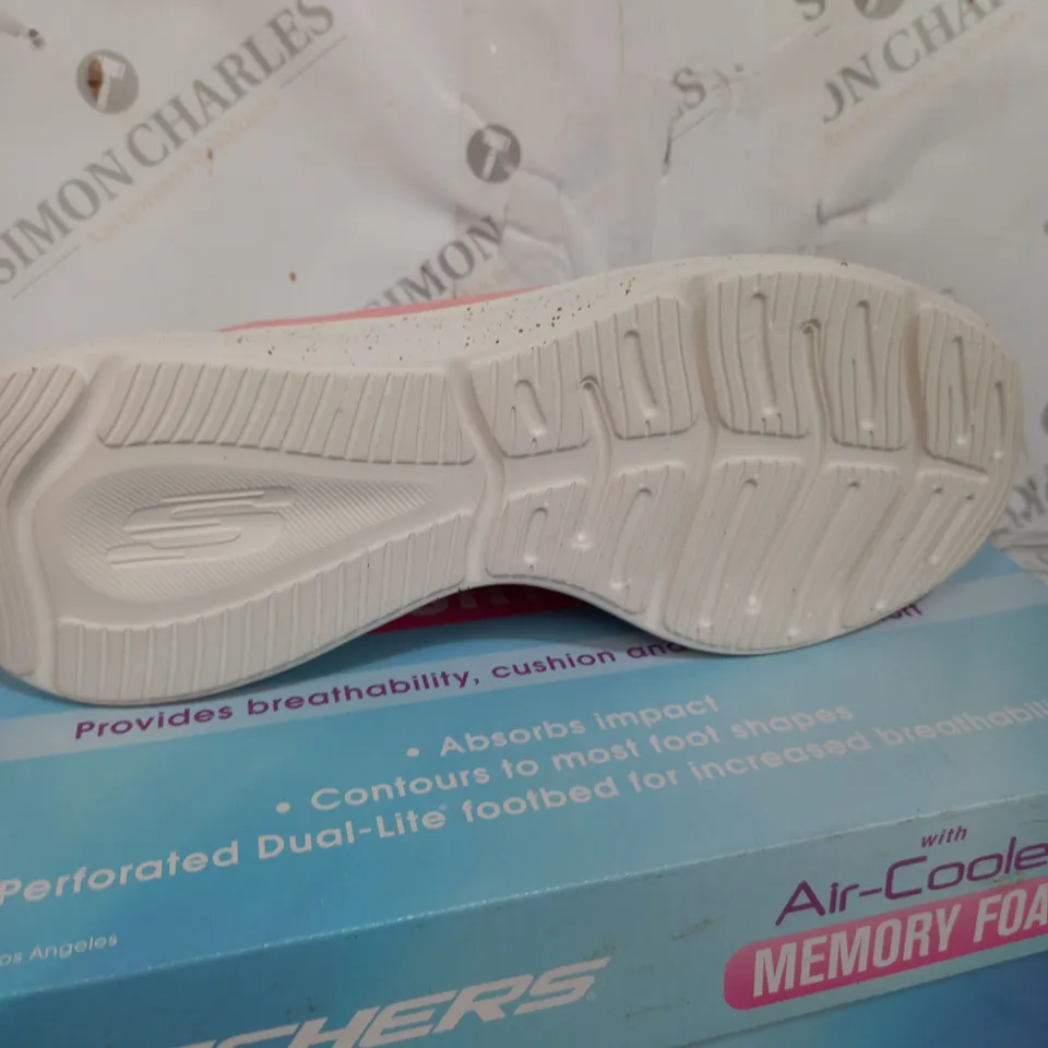 BOXED PAIR OF SKETCHERS TEXTILE MESH TRAINERS IN ROSE SIZE 7