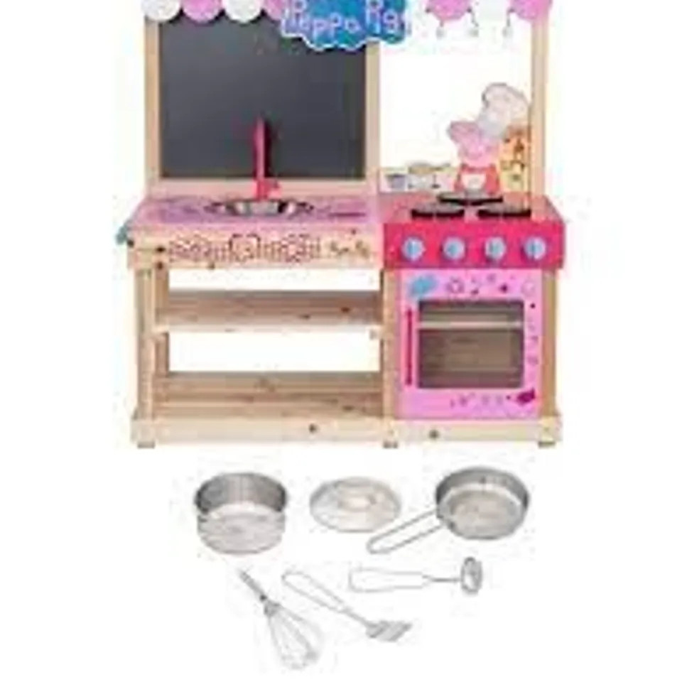 BOXED PEPPA'S MUD KITCHEN RRP £129.99