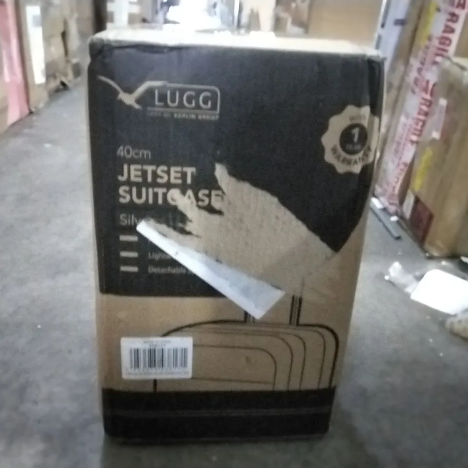 BOXED 40CM JET-SET SUITCASE SILVER 