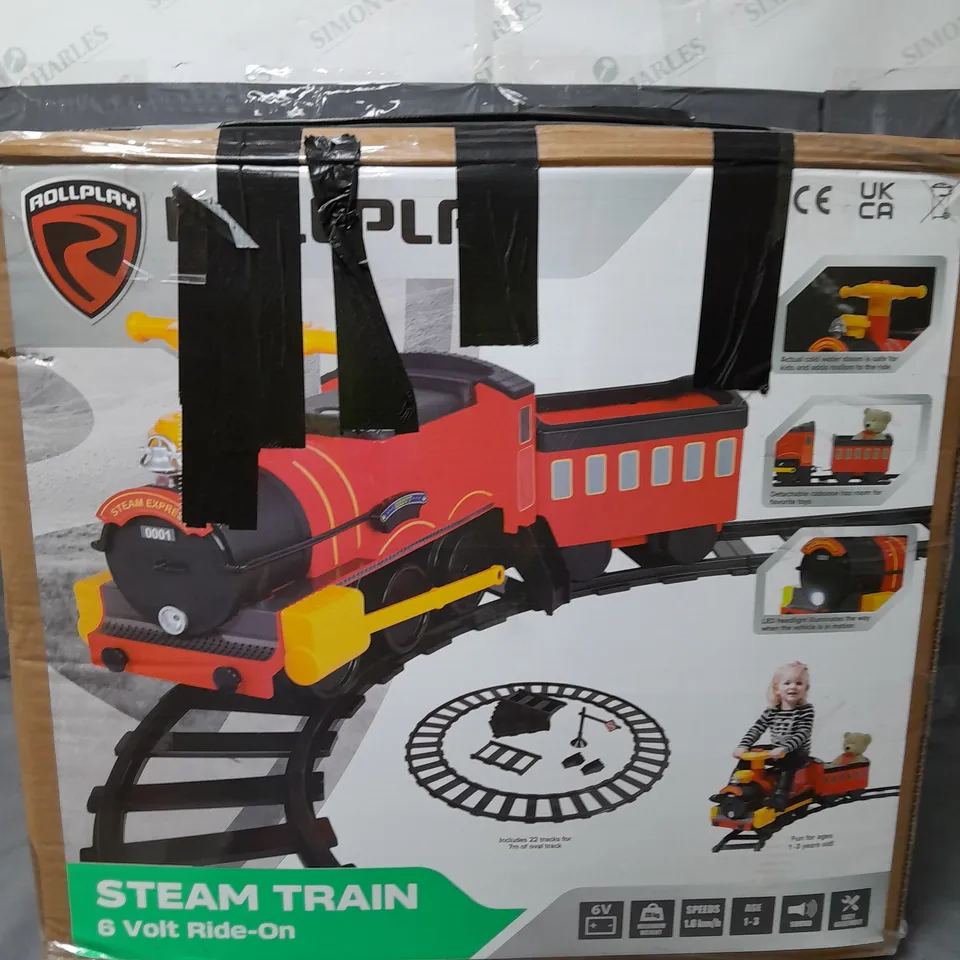 STEAM TRAIN 6 VOLT WITH 4 X STRAIGHT AND 4 X CURVED TRACK PACKS (SPECIAL PACK) - COLLECTION ONLY