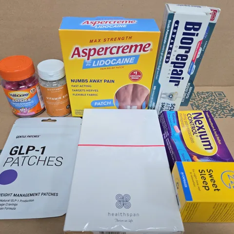 APPROX 20 ASSORTED VITAMINS & DIETARY SUPPLEMENTS TO INCLUDE GUMMIES, PARACETAMOL AND MY VITAMINS 