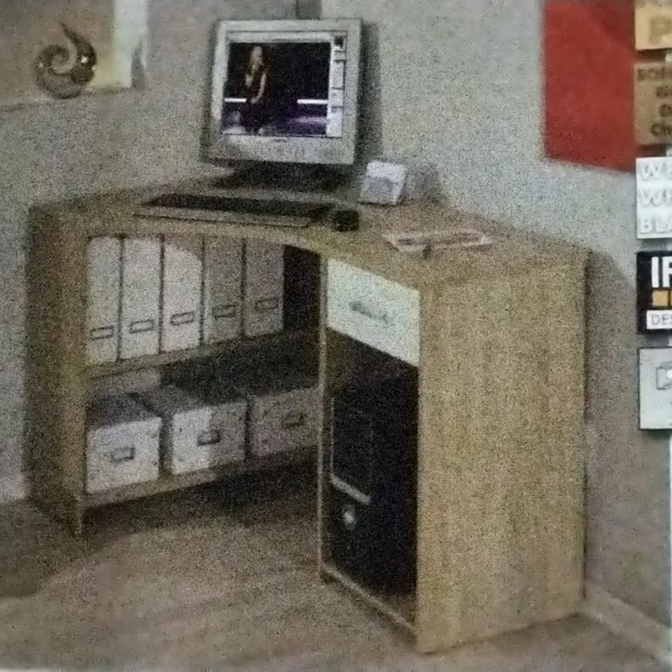 BOXED CARPERA CORNER DESK IN SONOMA OAK / WHITE 