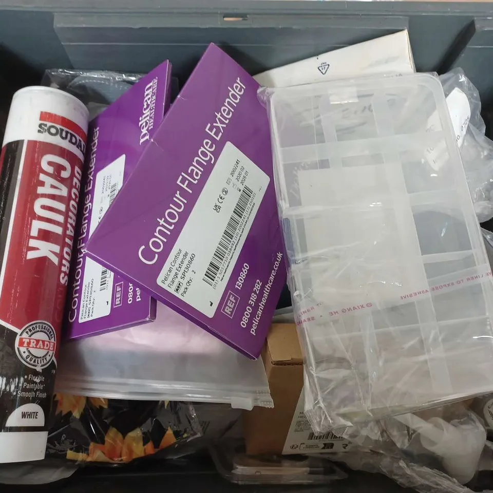 BOX OF ASSORTED HOUSE HOLD ITEMS TO INCLUDE - PIC FRAME - PADLOCKS - ATLANTIC BEER PUMP 