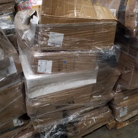 PALLET CONTAINING ASSORTED PRODUCTS INCLUDING BUTTON MAKER MACHINE & MICROWAVE PLASTIC CLEAR CONTAINERS