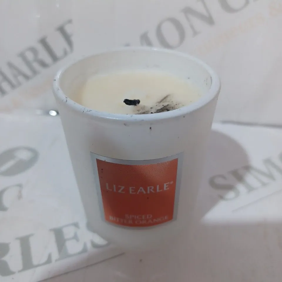 LIZ EARLE BOTANICAL CANDLE