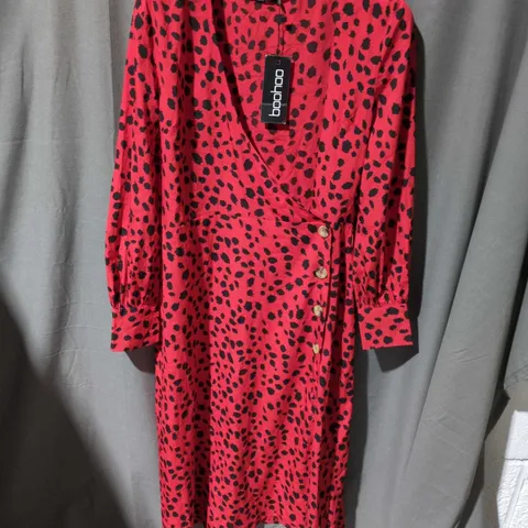 BOOHOO RED LEOPARD PRINT WRAP DRESS – WOMEN’S V-NECK LONG SLEEVE SIZE 