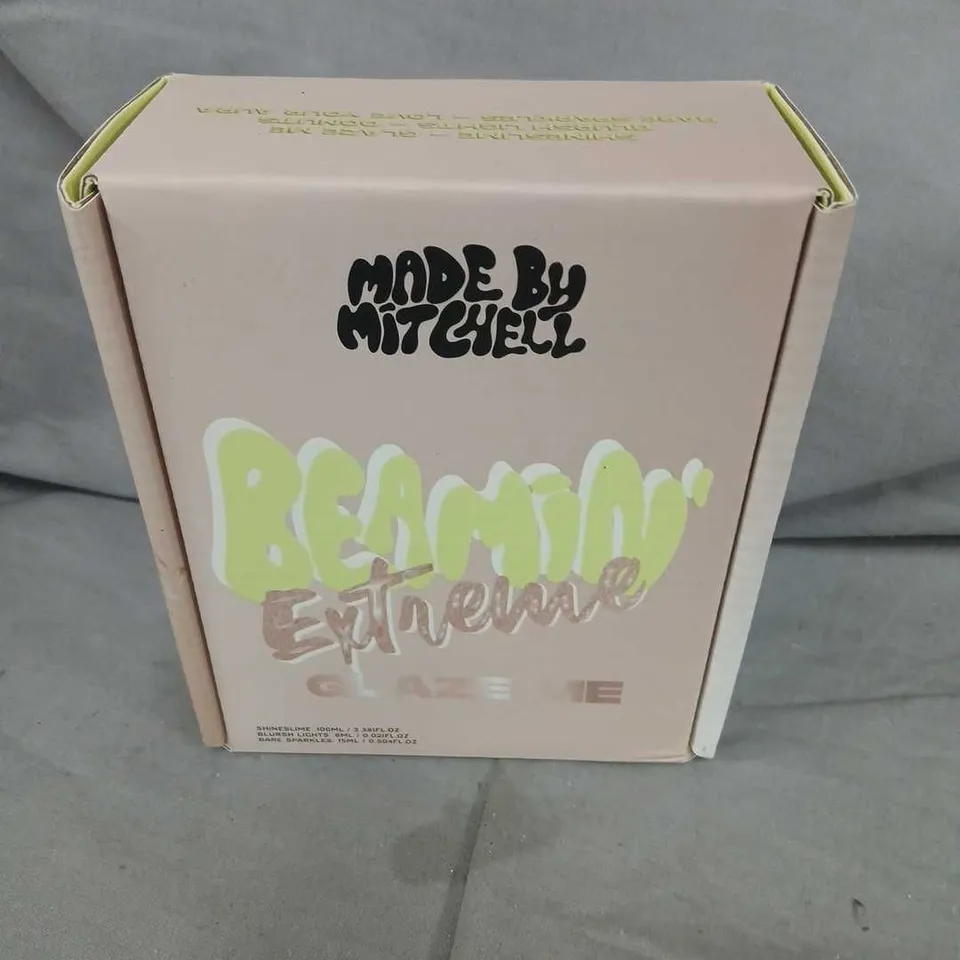 BOXED MADE BY MITCHELL BEAMIN EXTREME GLAZE ME GIFT SET
