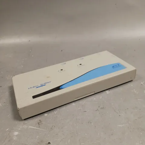 REXTRON VGA VIDEO SPLITTER