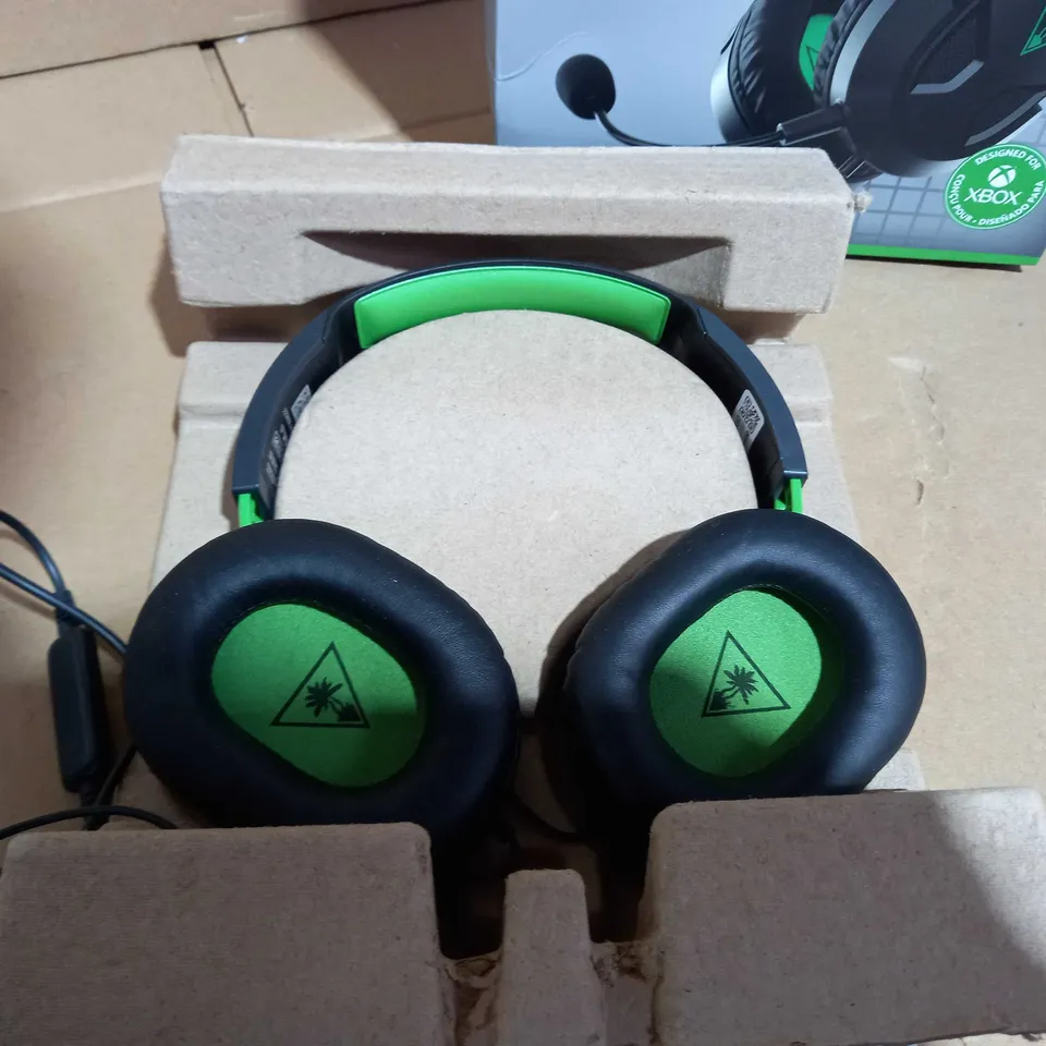 BOXED XBOX TURTLE BEACH WIRED HEADSET