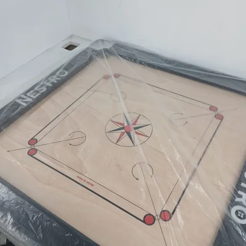 WOODEN BOARD GAME WITH COMPASS/STAR DESIGN – PLASTIC-WRAPPED (MADE IN INDIA)