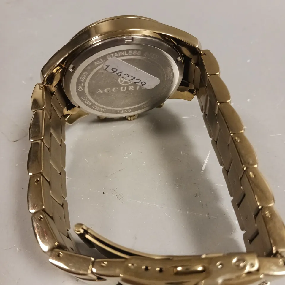 ACCURIST MENS STAINLESS STEEL BRACELET WATCH