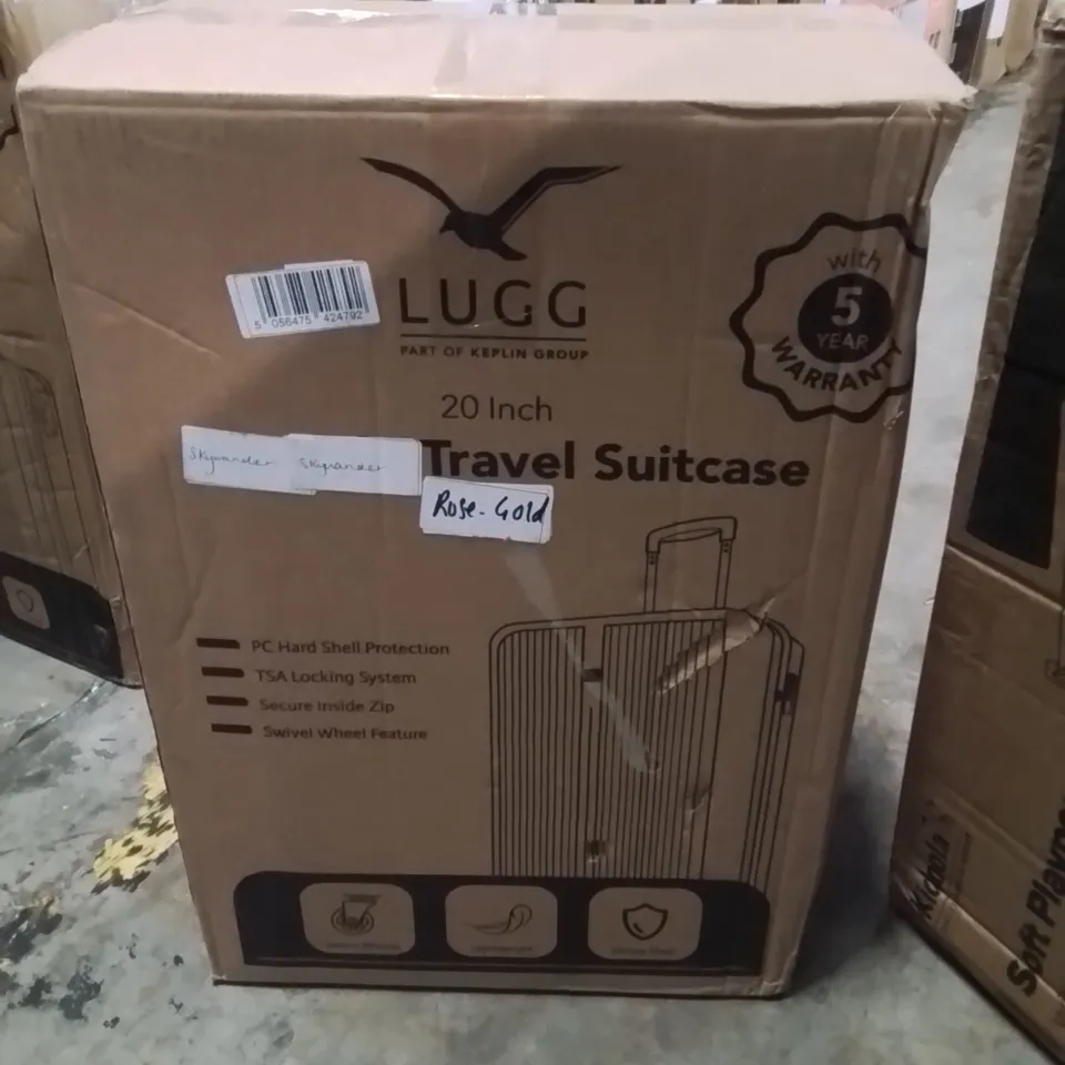 BOXED LUGG SKYWANDER TRAVEL SUITCASE ROSE GOLD