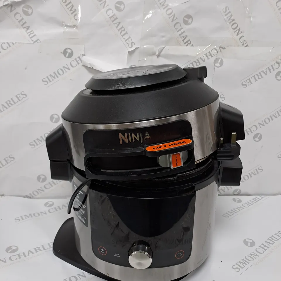 NINJA PRESSURE COOKER IN BRUSH STEEL