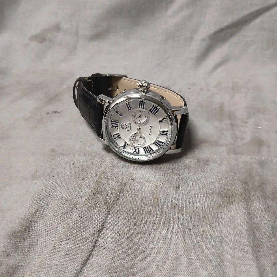 ERNEST FERDINAND QUARTZ WRISTWATCH WITH ROMAN NUMERAL DIAL, BLACK LEATHER STRAP (EF)