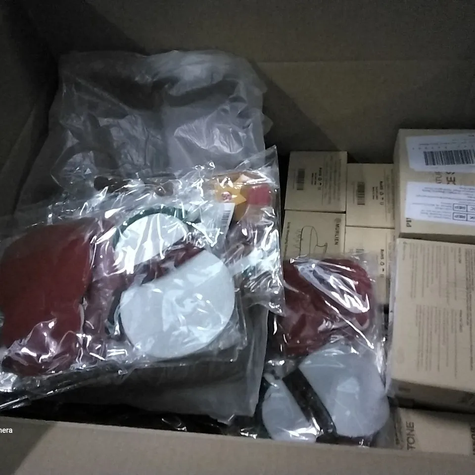 PALLET OF ASSORTED ITEMS INCLUDING NATURAL PUMICE STONE, VACUUM STORAGE BAGS, CHRISTMAS THROW PILLOW COVERS, CHRISTMAS DECORATIONS, WOMENS LEATHER BLAZER