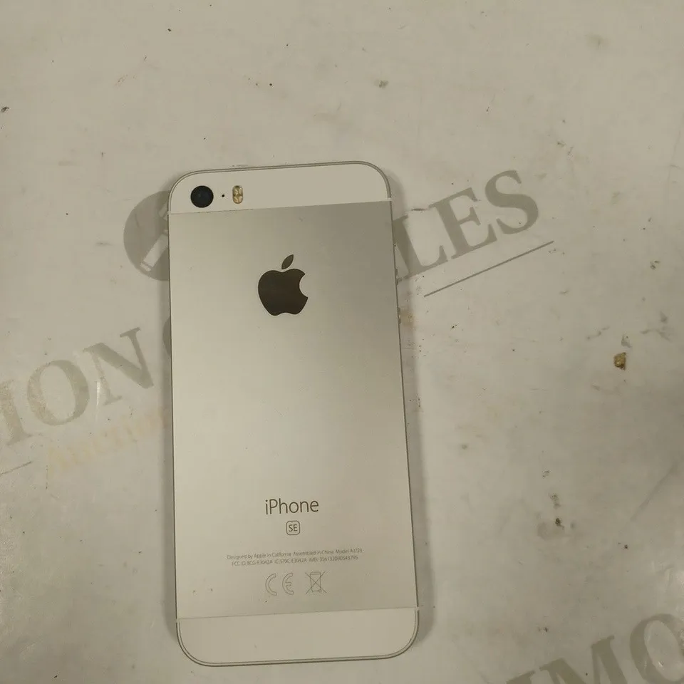 APPLE IPHONE SE SMARTPHONE 