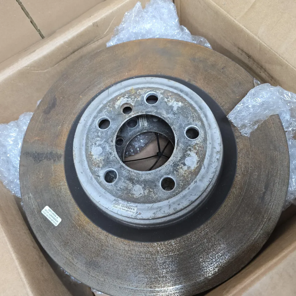BOXED PAIR OF MERCEDES BENZ DRUM PARKING BRAKES A4154200302