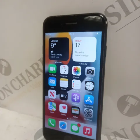APPLE IPHONE 7 SMARTPHONE