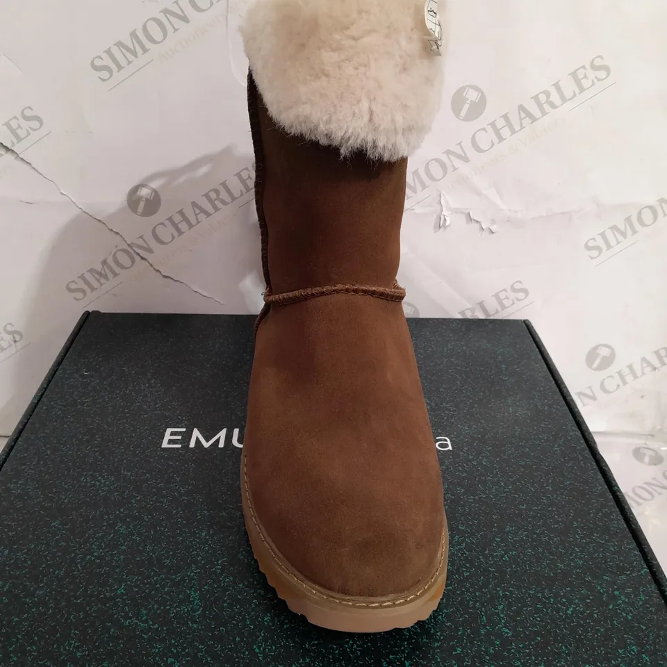 EMU AUSTRALIA BIRDWOOD SIZE 5 BOOTS OAK/CHENE - BOXED   