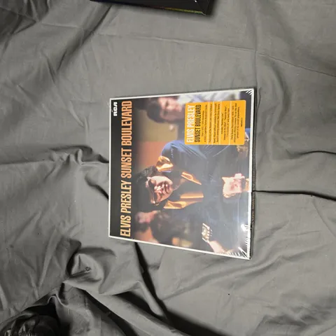 ELVIS PRESLEY – SUNSET BOULEVARD (SEALED)