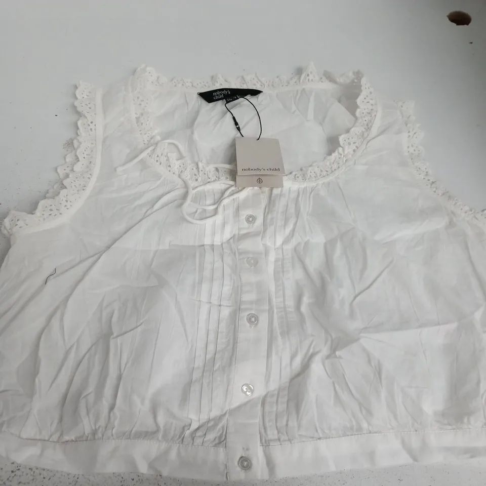 NOBODYS CHILD NIKKI BLOUSE IN WHITE - UK 12