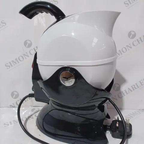 BOXED UCCELLO TIPPING KETTLE 