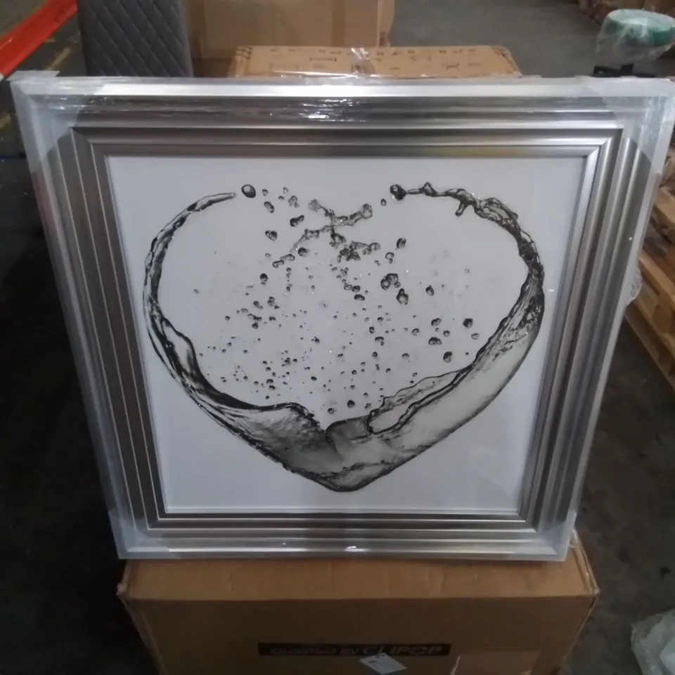 BOXED SINGLE PICTURE FRAME GRAPHIC ART