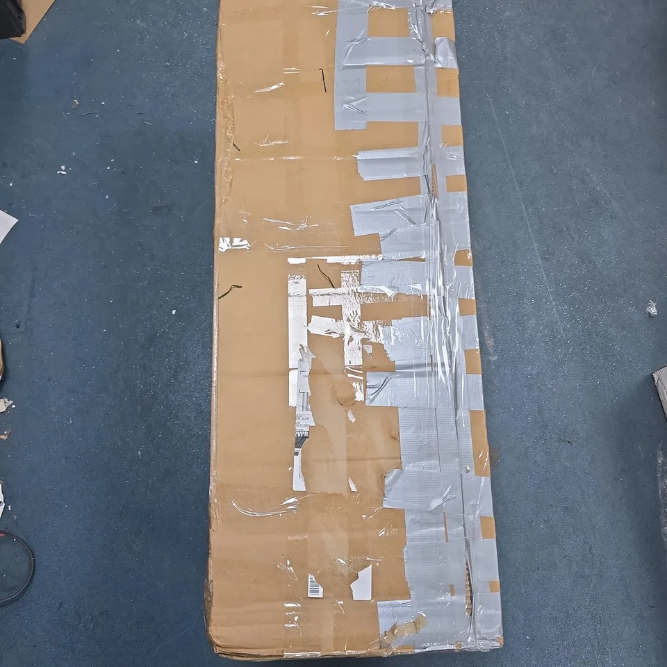 PRE LIT MIRABELLE TIPS CHRISTMAS TREE