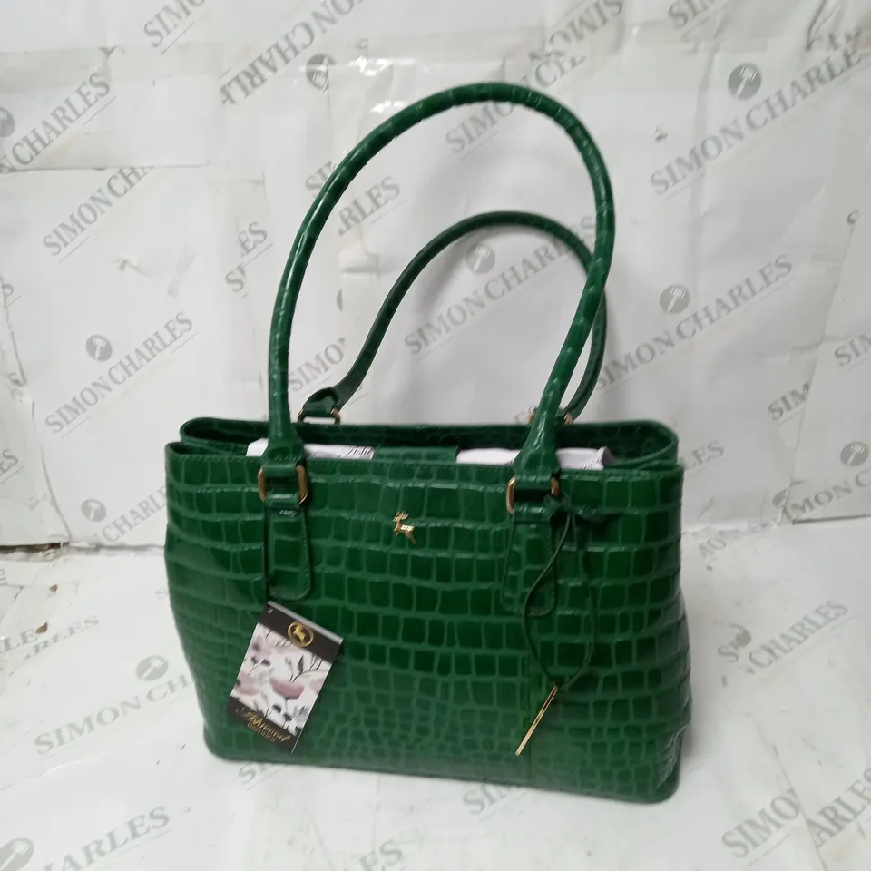 ASHWOOD LUXURY LEATHER HANDBAG 