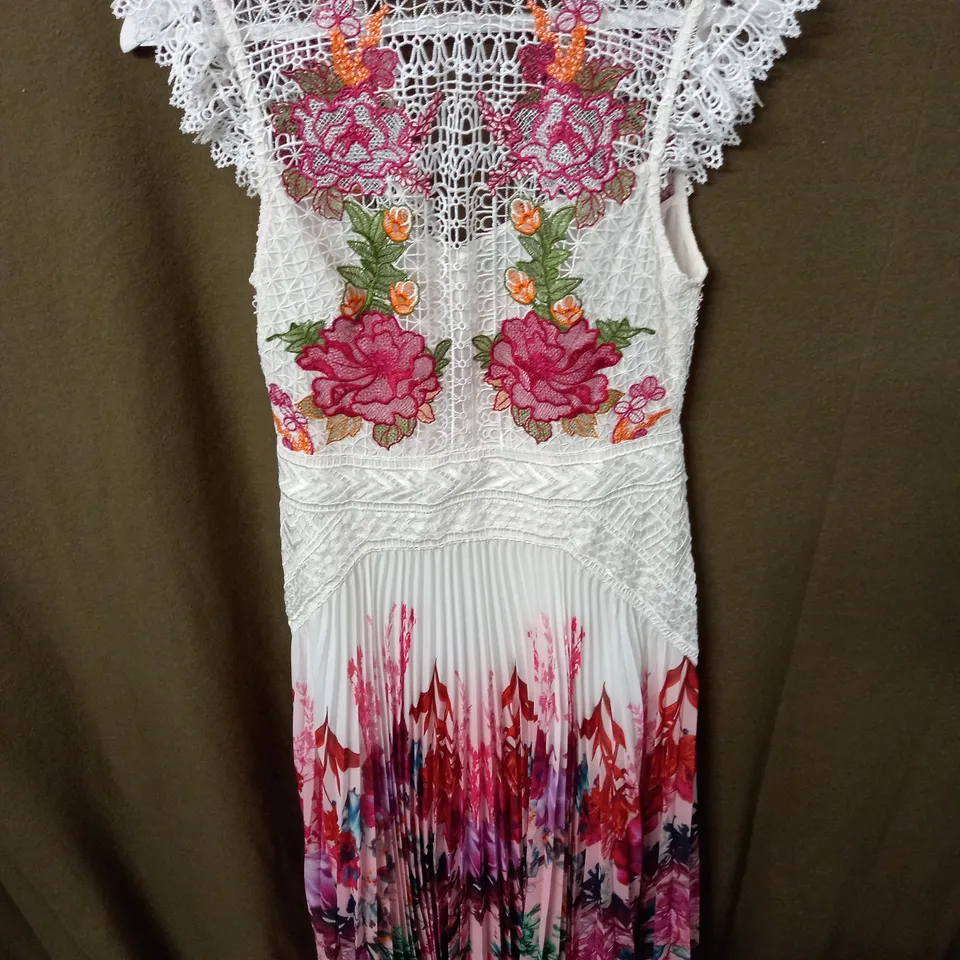 KAREN MILLEN GUIPURE LACE MIRRORED FLORAL PLEATED MIDI DRESS SIZE 10