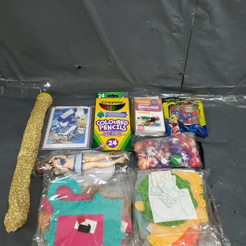 BOX OF ASSORTED TOYS AND GAMES TO INCLUDE CRAYOLA, BOUNCY BALLS AND CRAFT SET
