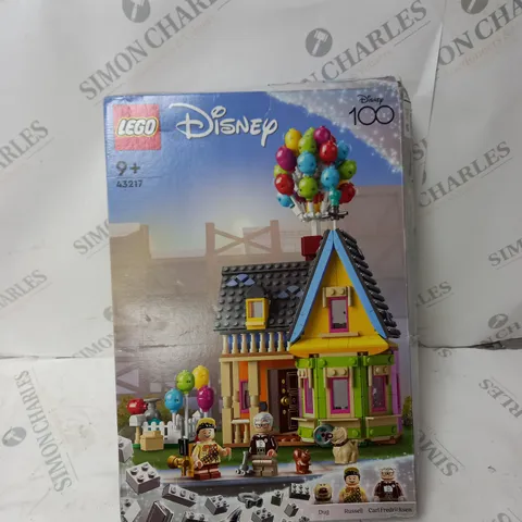 BOXED LEGO DISNEY AND PIXAR βUPβ HOUSE BUILDING TOY