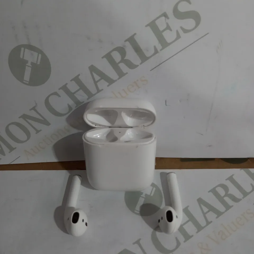 APPLE AIR PODS GEN 1 