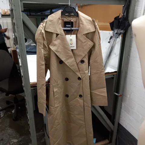 PULL AND BEAR LONG BUTTON COAT - EU SIZE L