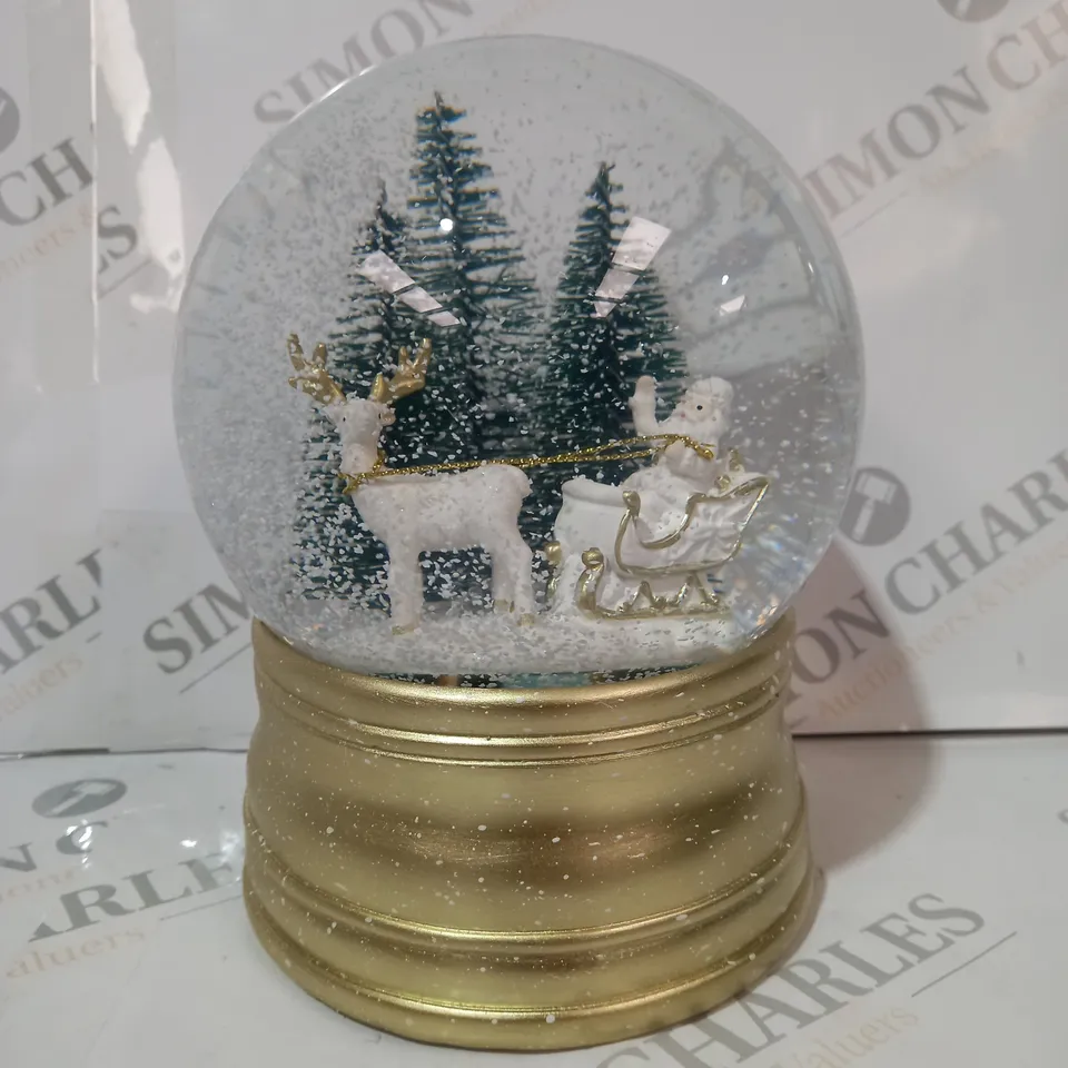 BOXED SANTA EXPRESS CHRISTMAS CHARACTER MUSICAL WATER SPINNER - SANTA