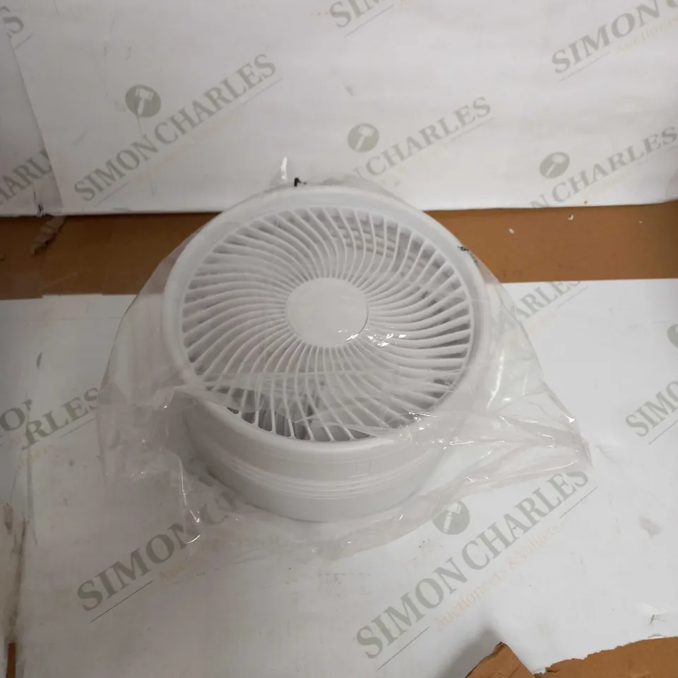 BELL & HOWELL RECHARGEABLE EXTENDABLE DESK & FLOOR FAN, WHITE