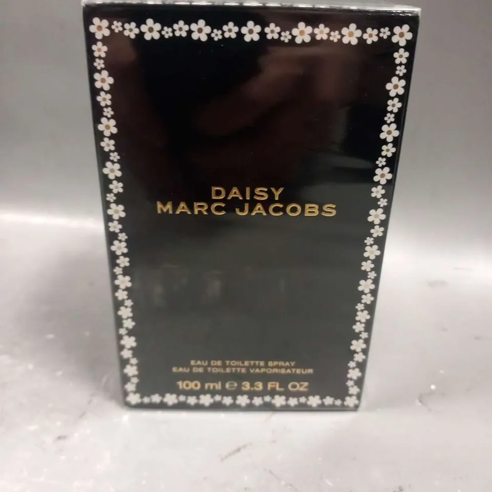 BOXED AND SEALED MARC JACOBS "DAISY" EAU DE TOILETTE, 100ML