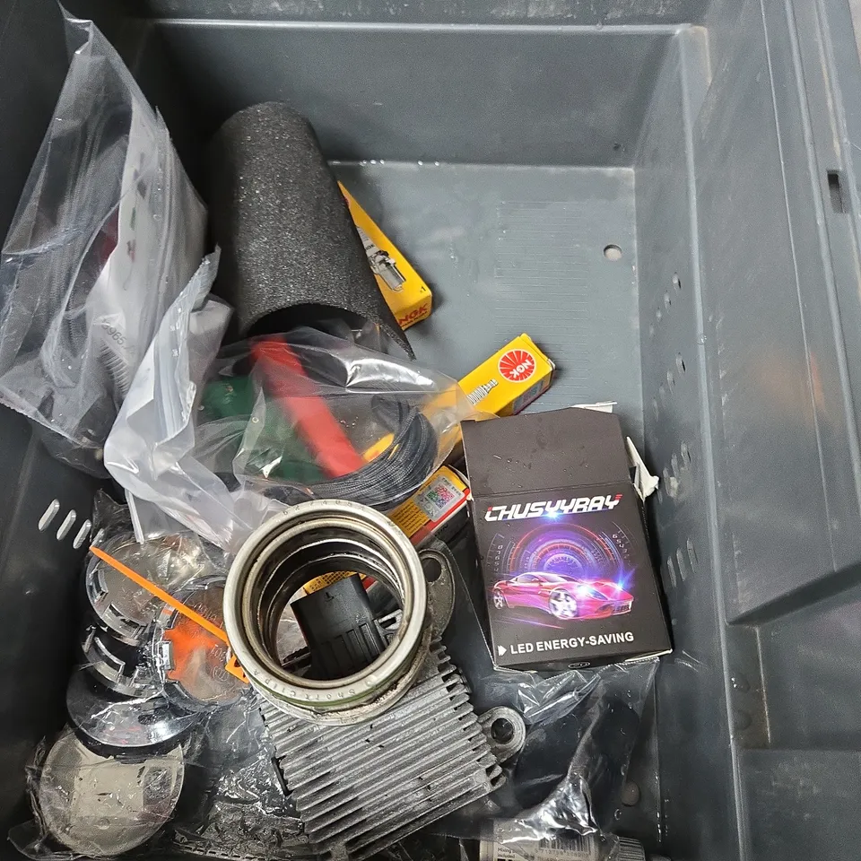 APPROXIMATELY 12 ASSORTED AUTOMOTIVE ITEMS INCLUDING SPEED PAINT , DRILL SET AND NGK SPARK PLUG