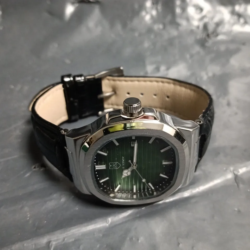 MENS FRANK SCHMIDT WATCH – TEXTURED DIAL WITH DATE – LEATHER STRAP